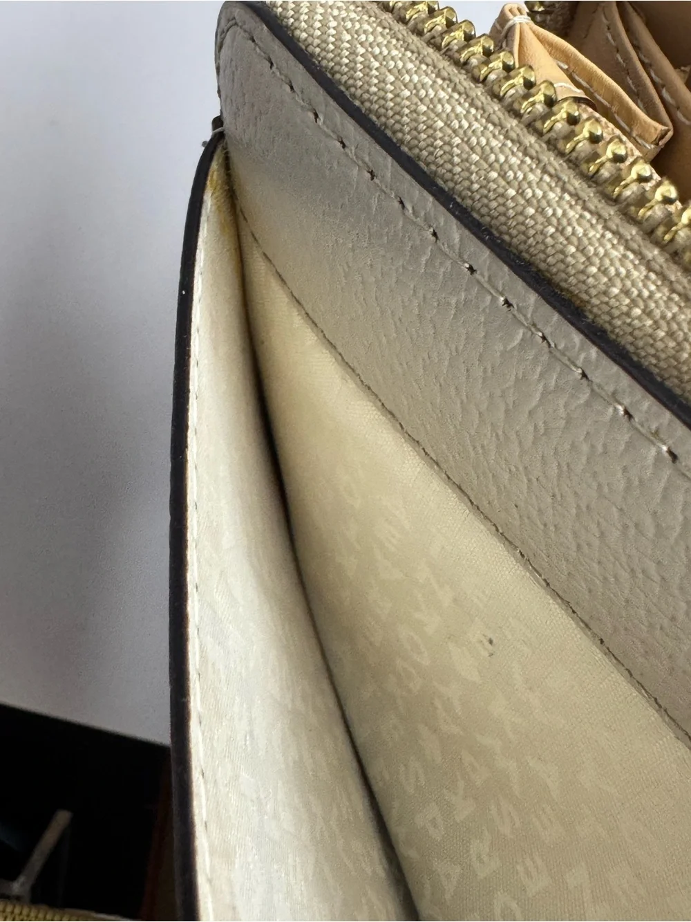 #410 Kate Spade New York Wellesley Neda Leather Zip Around Long Wallet